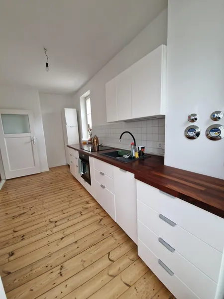 Helle Wohnung im grünen Märchenviertel — photo 1